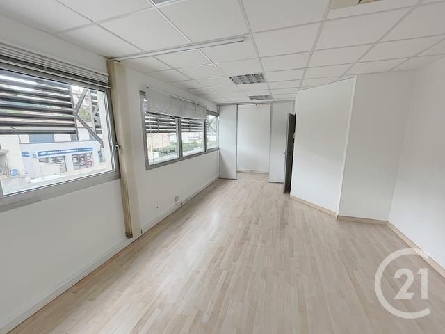 entreprise à louer - 43.0 m2 - AUCH - 32 - MIDI-PYRENEES - Century 21 J.V. Immo