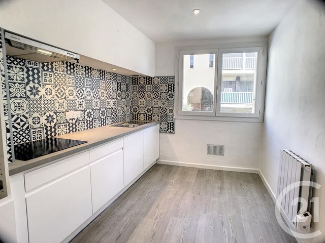 Appartement T2 à louer - 2 pièces - 40.7 m2 - AUCH - 32 - MIDI-PYRENEES - Century 21 J.V. Immo