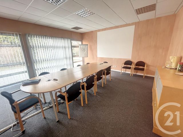 entreprise à louer - 196.0 m2 - AUCH - 32 - MIDI-PYRENEES - Century 21 J.V. Immo