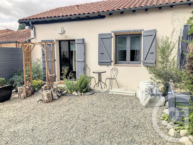 Appartement T2 à louer - 2 pièces - 31.0 m2 - AUCH - 32 - MIDI-PYRENEES - Century 21 J.V. Immo