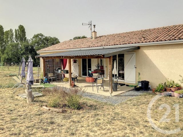 maison à louer - 4 pièces - 90.0 m2 - NOUGAROULET - 32 - MIDI-PYRENEES - Century 21 J.V. Immo