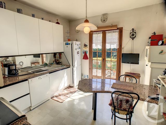Appartement à vendre - 5 pièces - 104.82 m2 - AUCH - 32 - MIDI-PYRENEES - Century 21 J.V. Immo
